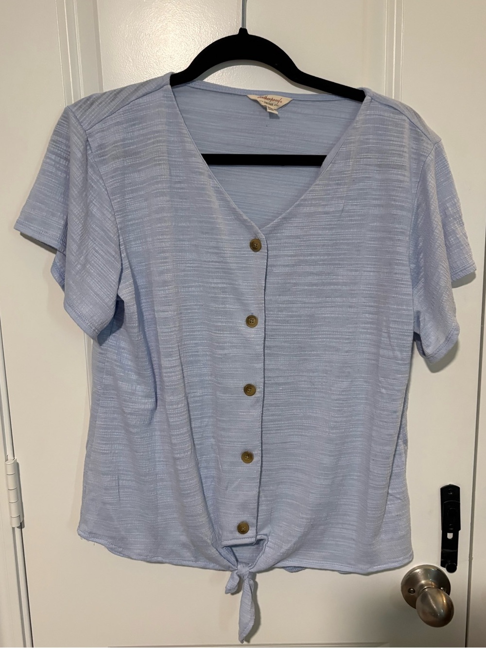 Weatherproof Vintage Light Blue Button Front Tie Hem Top Size Large